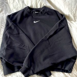 Nike oversized crop sweatshirt
